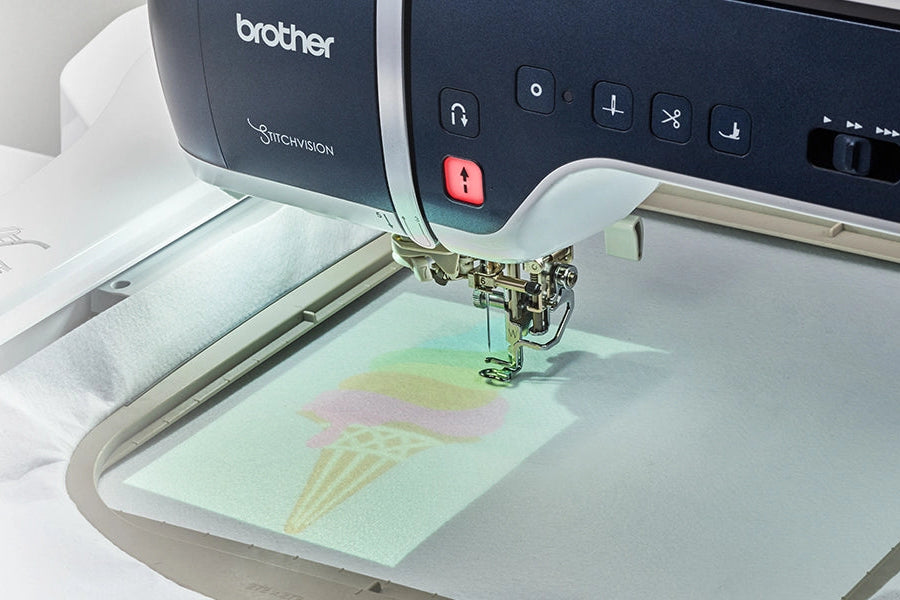 8” x 5” (127 x 203 mm) Projector Area with StitchVision Technology