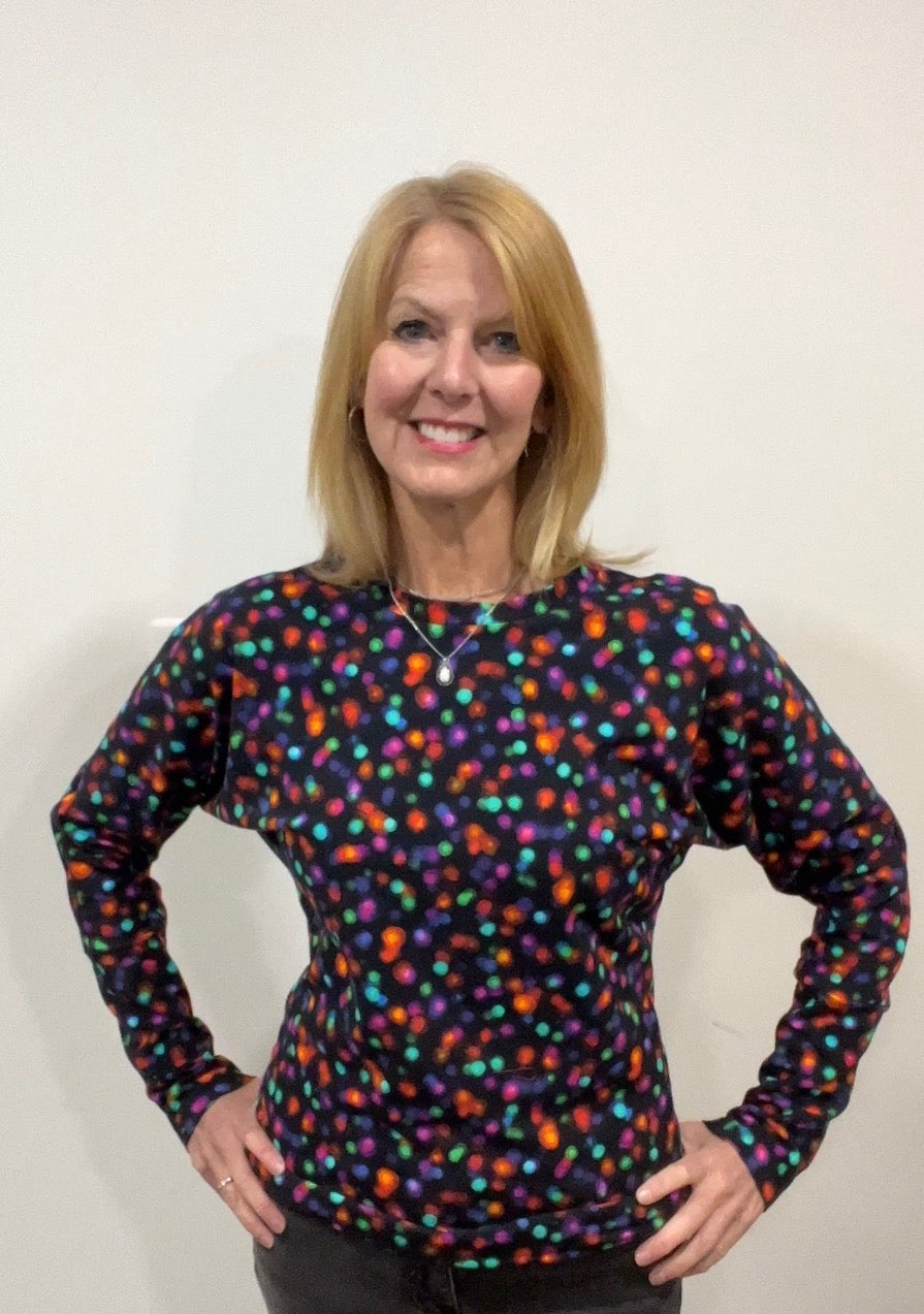 Beginning Sewing Clothes: The Delila shirt by Angela Wolf